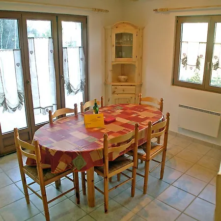 Chalet Scottie